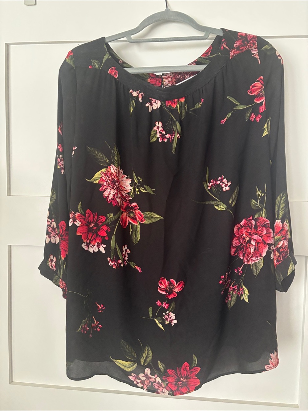 Reitmans Black Tunic with Red and Pink Floral Print